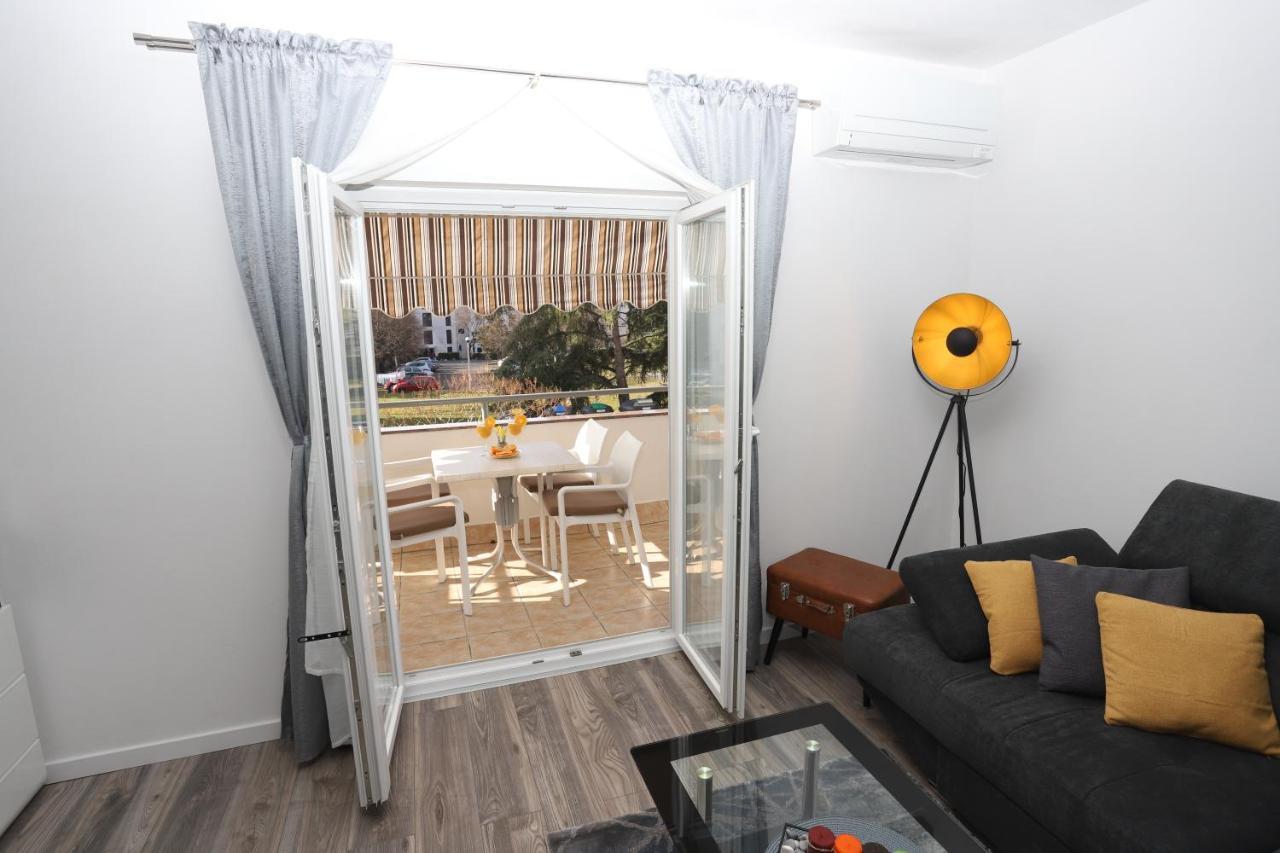 Apartman Perla Deluxe Porec Exterior photo
